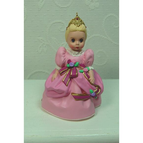 VINTAGE HALLMARK ORNAMENT MADAME ALEXANDER CINDERELLA-1995 - Picture 2 of 6